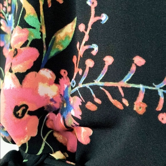 TABLE EIGHT floral jumpsuit with short sleeves and waist tie SIZE L - Picture 7 of 9